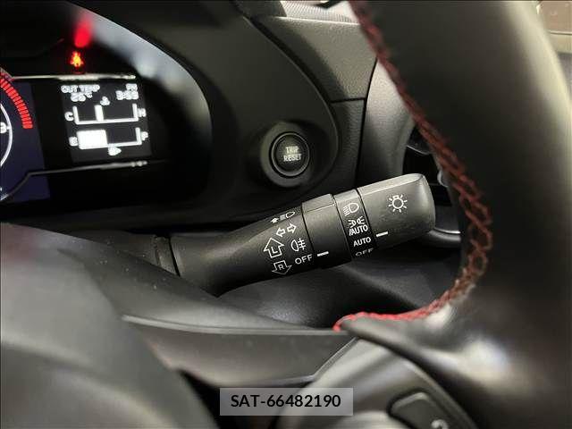 Toyota GR86 2024-04 8742401-16
