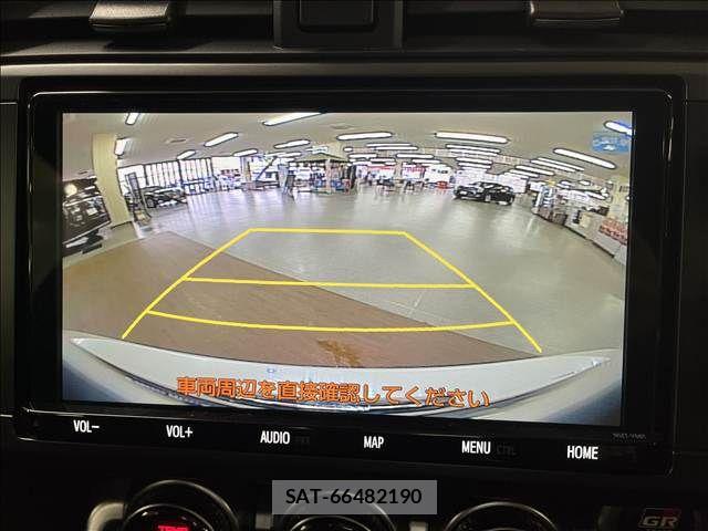 Toyota GR86 2024-04 8742401-21