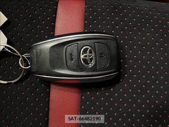 Toyota GR86 2024-04 8742401-25