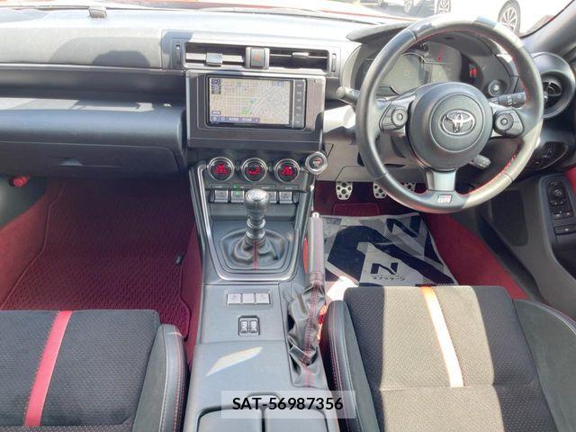 Toyota GR86 2023-04 8780408-1