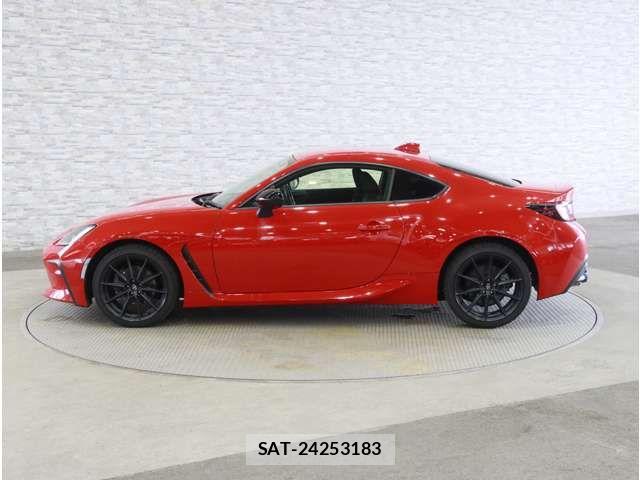 Toyota GR86 2022-12 8780409-12