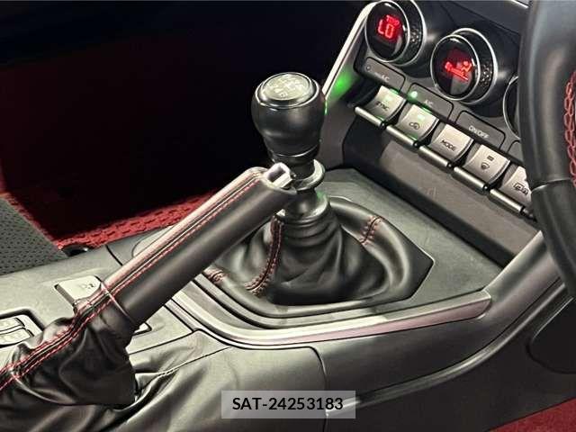 Toyota GR86 2022-12 8780409-7