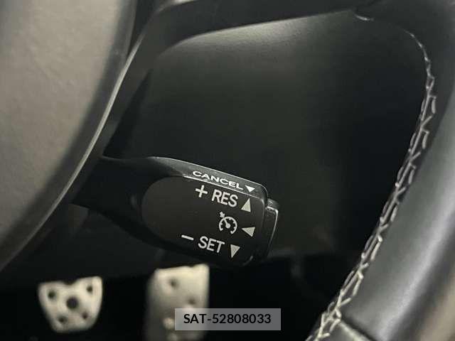 Toyota GR86 2021-12 8780411-8