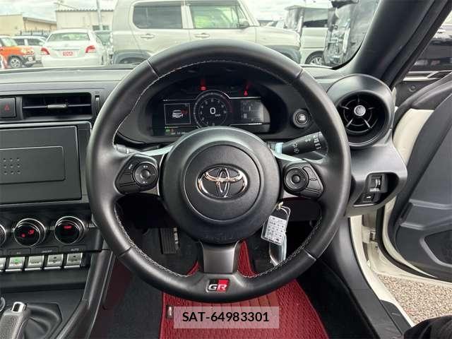 Toyota GR86 2023-06 8780410-14