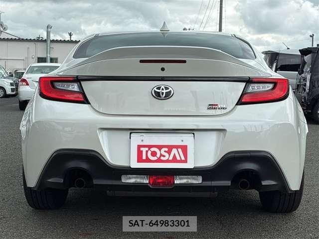 Toyota GR86 2023-06 8780410-18