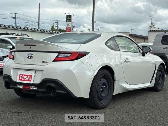 Toyota GR86 2023-06 8780410-20