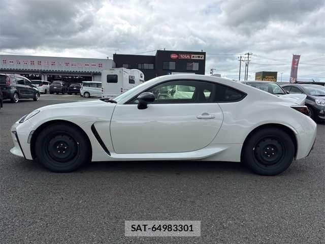 Toyota GR86 2023-06 8780410-24