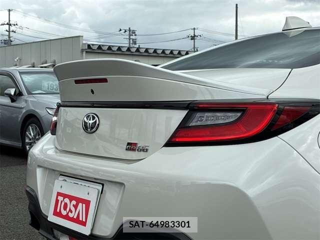 Toyota GR86 2023-06 8780410-5