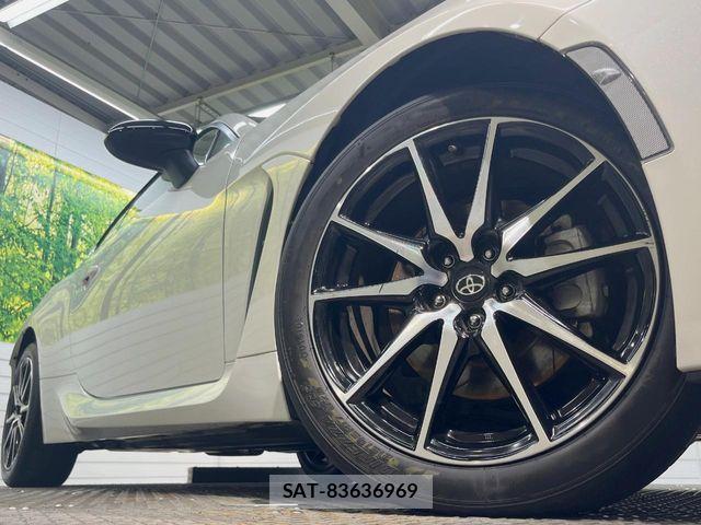 Toyota GR86 2023-08 8796063-13