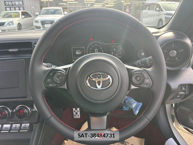 Toyota GR86 2026-08 8796062-18