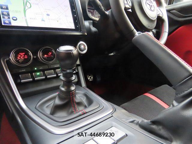 Toyota GR86 2024-07 8796060-12