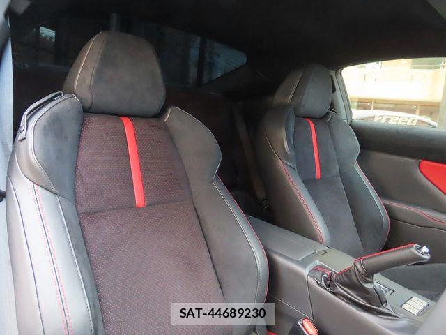 Toyota GR86 2024-07 8796060-15