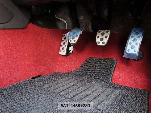 Toyota GR86 2024-07 8796060-16