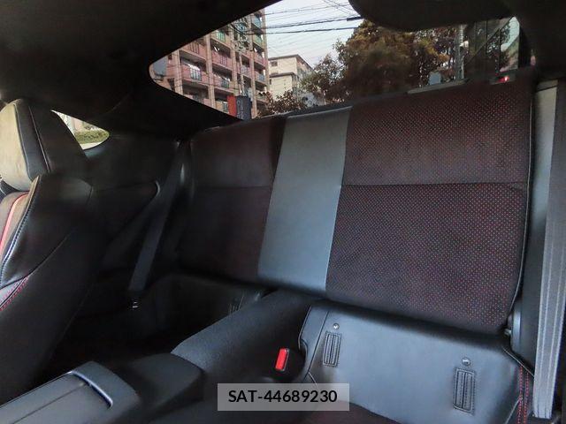 Toyota GR86 2024-07 8796060-22