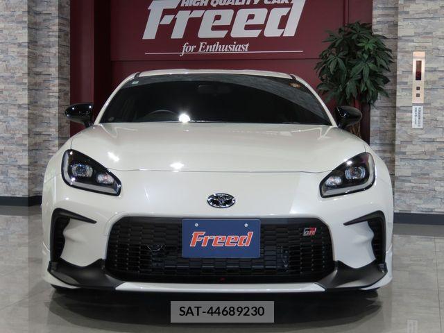 Toyota GR86 2024-07 8796060-4