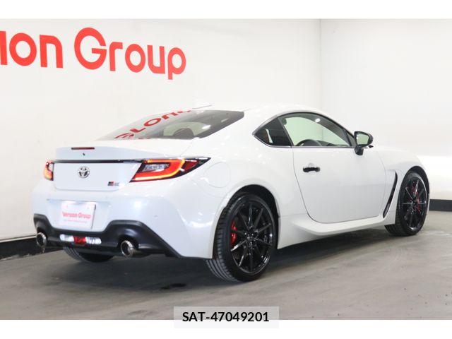Toyota GR86 2024-04 8829222-1