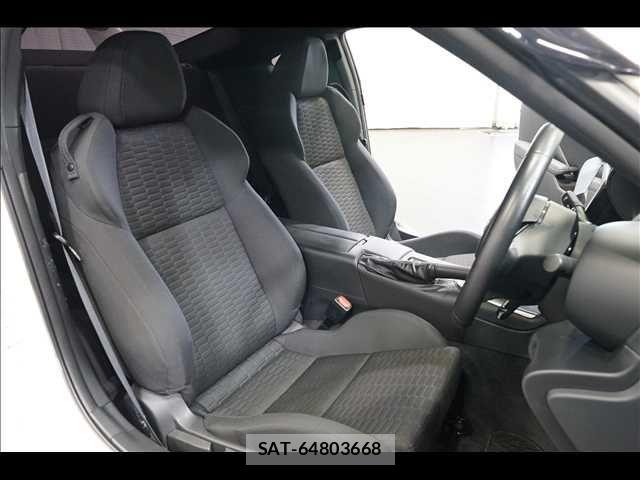 Toyota GR86 2022-05 8829224-16