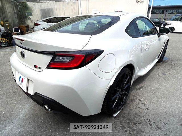 Toyota GR86 2022-04 8849177-16