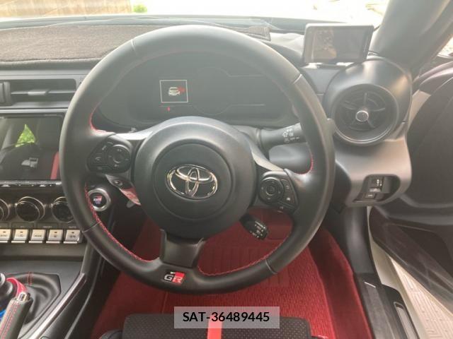 Toyota GR86 2025-05 8871089-11