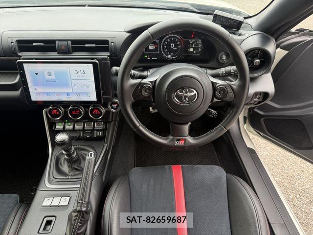 Toyota GR86 2023-08 8879932-11