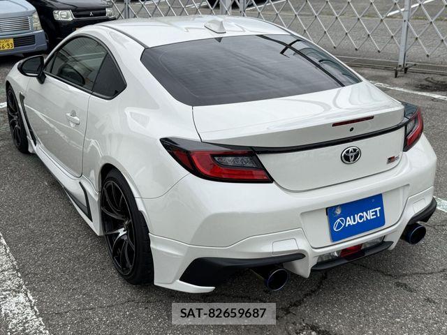 Toyota GR86 2023-08 8879932-6