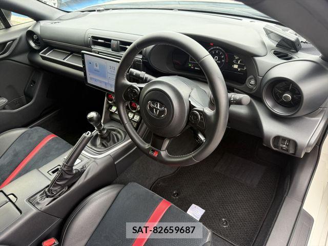 Toyota GR86 2023-08 8879932-8