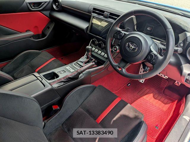 Toyota GR86 2024-08 8879922-15