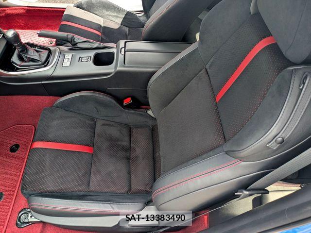 Toyota GR86 2024-08 8879922-27