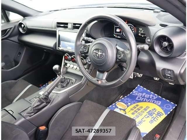 Toyota GR86 2023-01 8879921-24