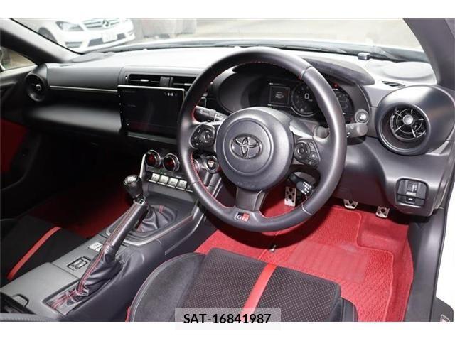 Toyota GR86 2024-06 8879926-9