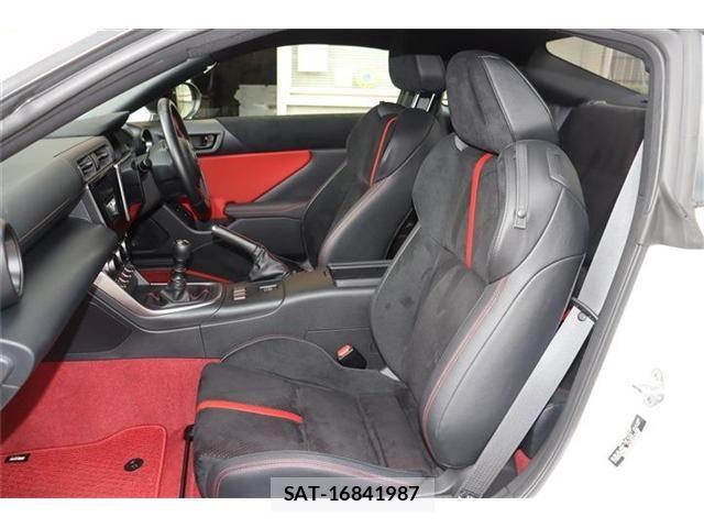 Toyota GR86 2024-06 8879926-5