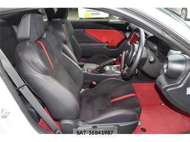 Toyota GR86 2024-06 8879926-7