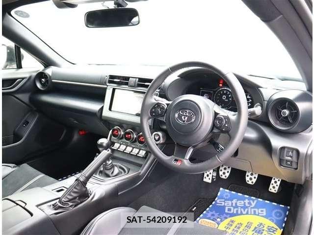 Toyota GR86 2025-02 8879923-26