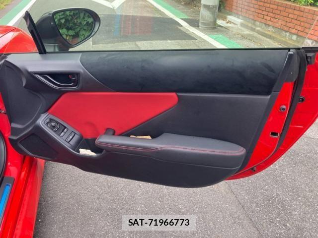 Toyota GR86 2023-08 8879928-11