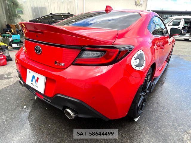 Toyota GR86 2025-08 8879925-18
