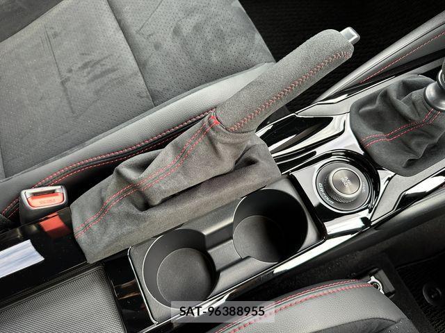Toyota COROLLA 2025-03 1380733-8