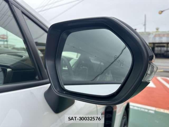 Toyota COROLLA 2024-05 1428590-13