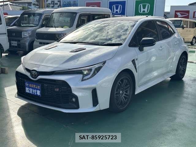 Toyota COROLLA 2023-06 1660235-2