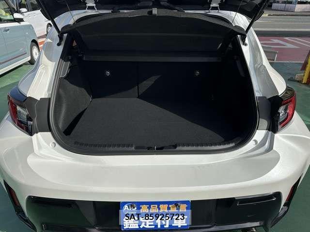 Toyota COROLLA 2023-06 1660235-7