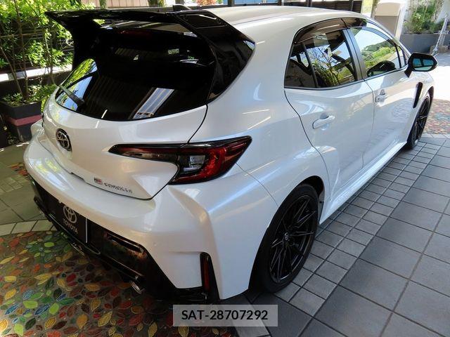 Toyota COROLLA 2025-03 6304309-14