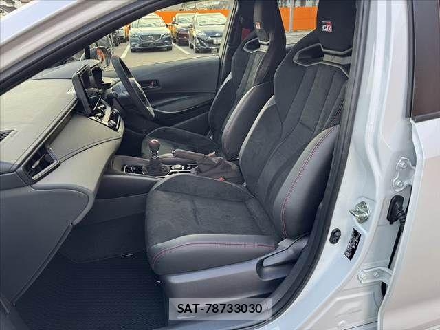 Toyota COROLLA 2025-04 6671540-17