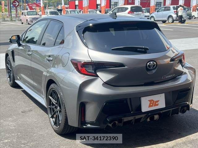 Toyota COROLLA 2023-12 7058693-14