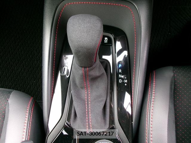 Toyota COROLLA 2025-04 7357902-26
