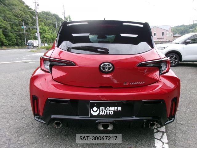 Toyota COROLLA 2025-04 7357902-7