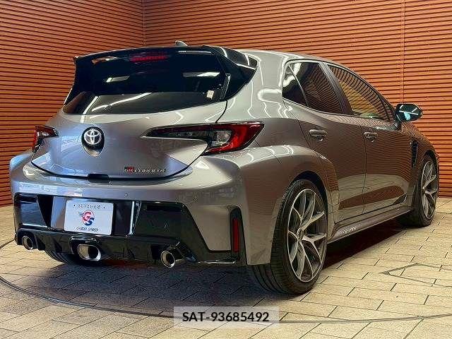 Toyota COROLLA 2025-07 7357897-4