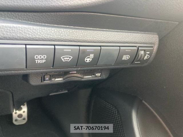 Toyota COROLLA 2025-07 7562170-19