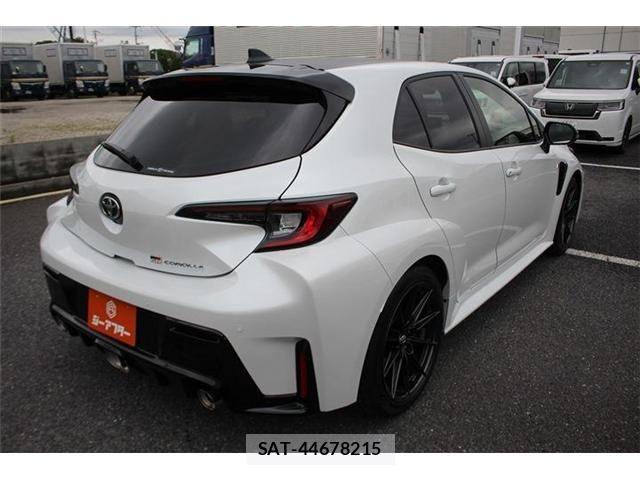 Toyota COROLLA 2025-08 7616767-12