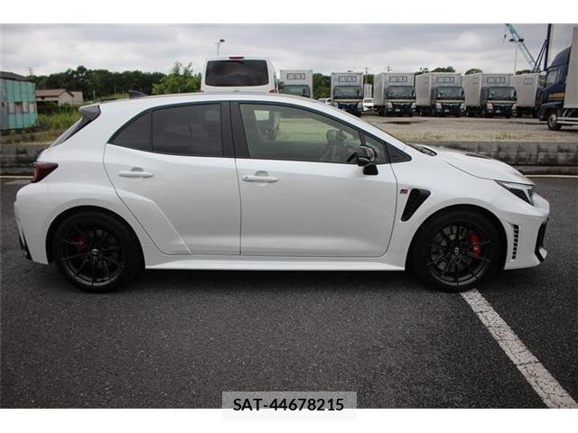Toyota COROLLA 2025-08 7616767-13