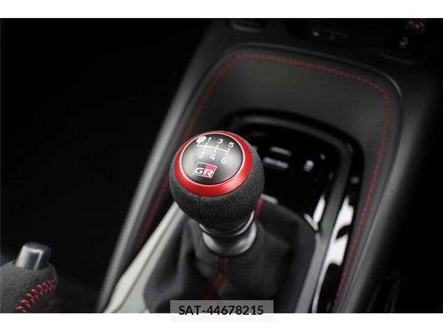 Toyota COROLLA 2025-08 7616767-4