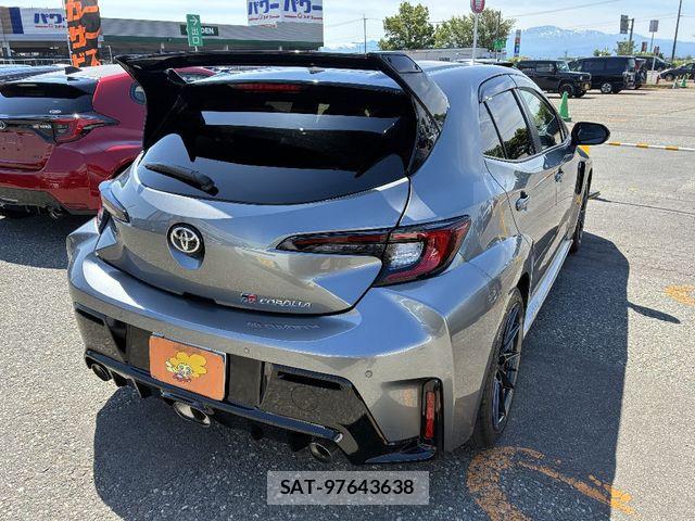 Toyota COROLLA 2023-07 7723655-1